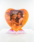 Corazón de resina naranja personalizado